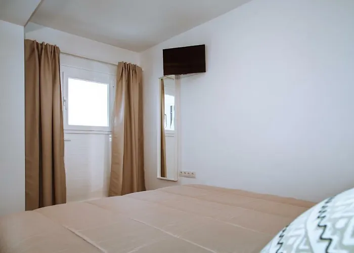 Victoria * Puerto del Carmen (Lanzarote)